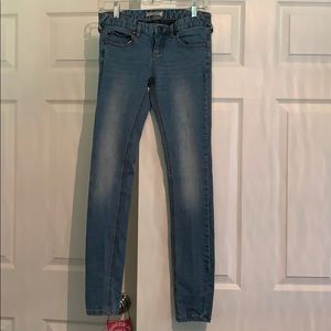 Medium wash skinny jeans